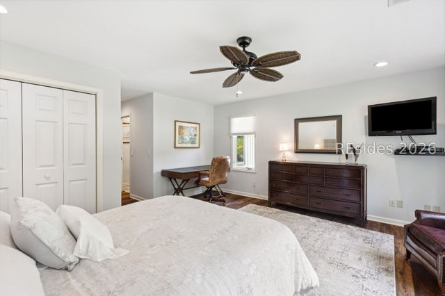 1 Crepe Myrtle Ct, Hilton Head Island, SC 29926