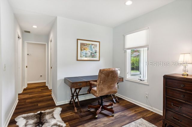 1 Crepe Myrtle Ct, Hilton Head Island, SC 29926