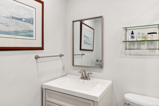 1 Crepe Myrtle Ct, Hilton Head Island, SC 29926