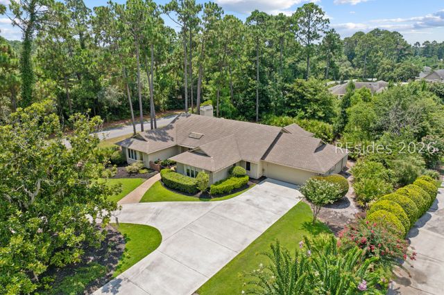 1 Crepe Myrtle Ct, Hilton Head Island, SC 29926
