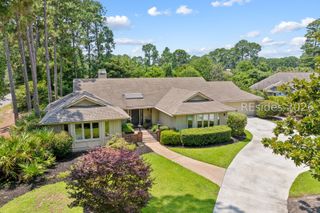 1 Crepe Myrtle Ct, Hilton Head Island, SC 29926