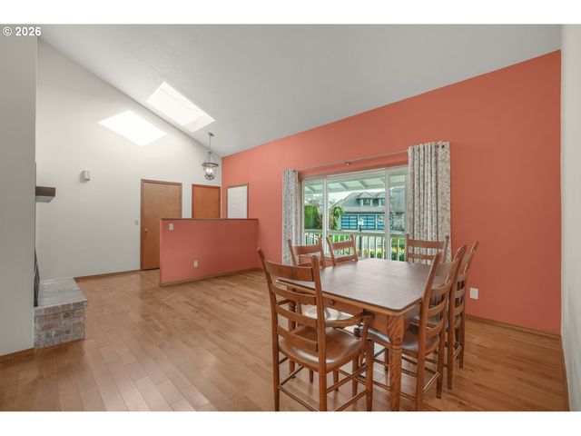 31505 Sw COUNTRY VIEW Ln, Wilsonville, OR 97070