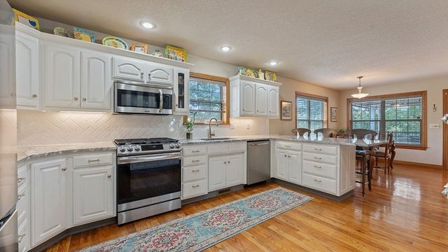 37 Grier Drive, Bella Vista, AR 72715