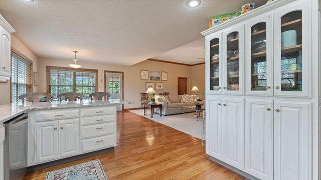 37 Grier Drive, Bella Vista, AR 72715