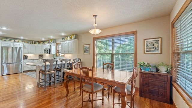 37 Grier Drive, Bella Vista, AR 72715