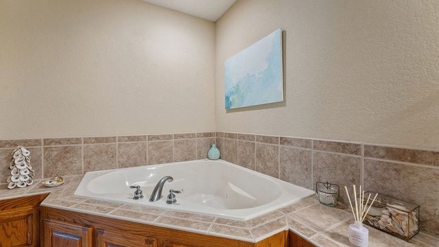 37 Grier Drive, Bella Vista, AR 72715