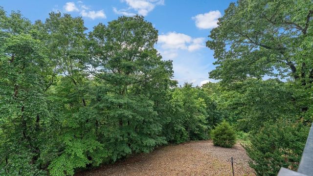 37 Grier Drive, Bella Vista, AR 72715
