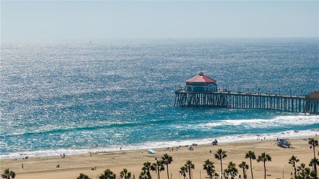 21245 Baeza, Huntington Beach, CA 92648