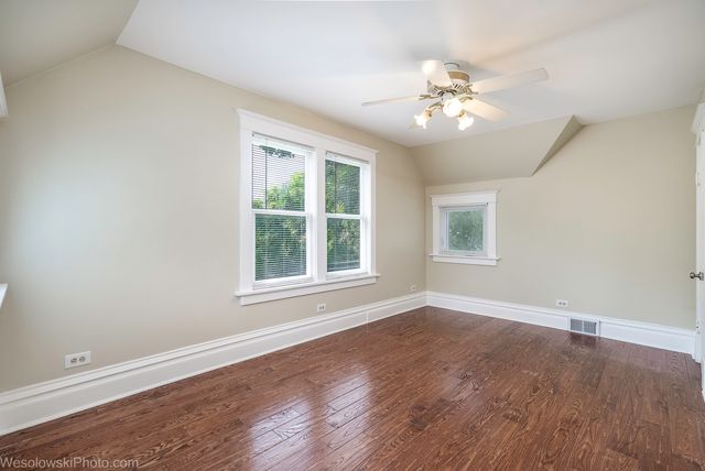 1961 Miner Street, Des Plaines, IL 60016