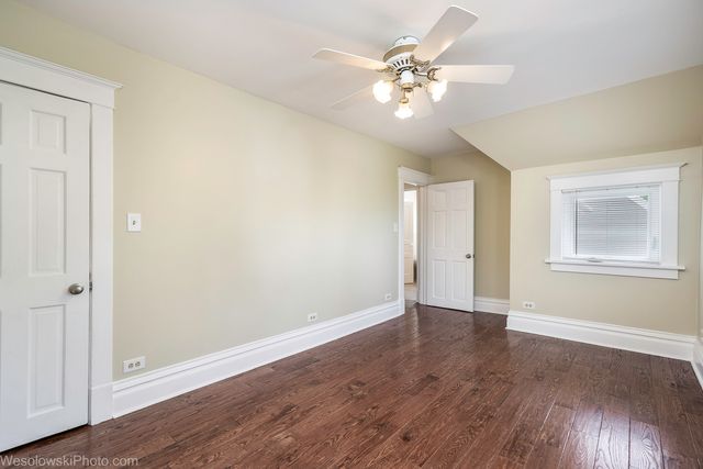 1961 Miner Street, Des Plaines, IL 60016
