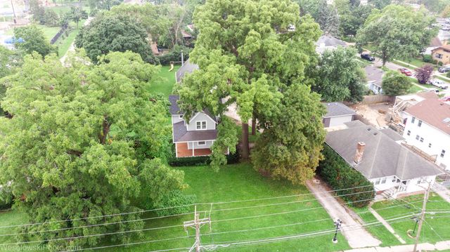 1961 Miner Street, Des Plaines, IL 60016