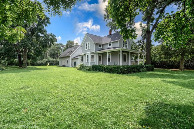 1961 Miner Street, Des Plaines, IL 60016