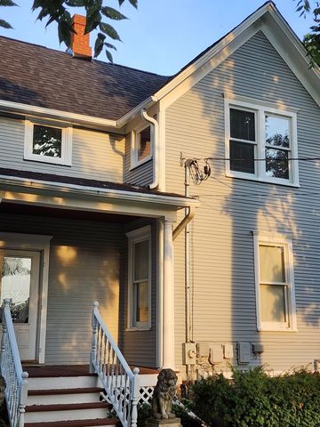 1961 Miner Street, Des Plaines, IL 60016