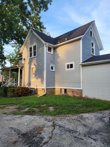1961 Miner Street, Des Plaines, IL 60016