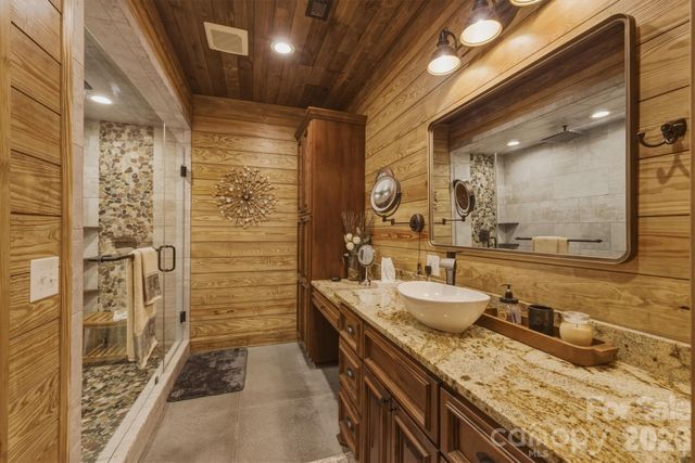 7490 Oak Ridge Church Road, Connelly Springs, NC 28612