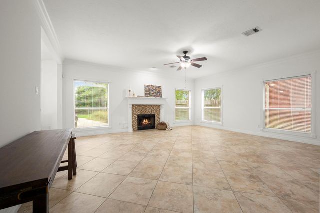 9514 Champions Cove Drive, Spring, TX 77379