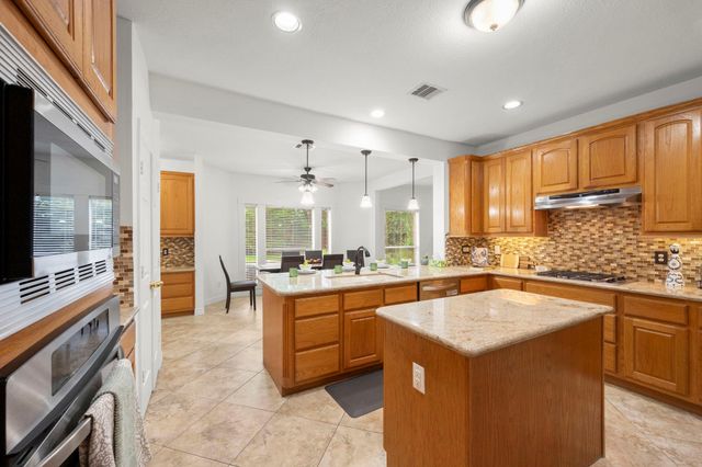 9514 Champions Cove Drive, Spring, TX 77379