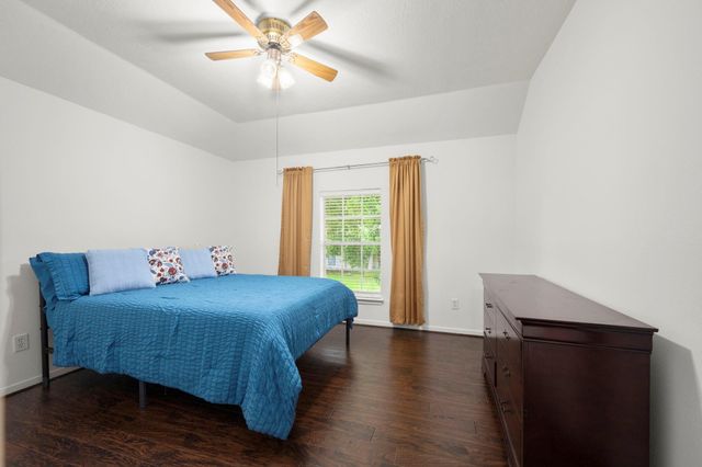 9514 Champions Cove Drive, Spring, TX 77379