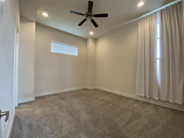 74 N Hutcheson Street, Houston, TX 77003