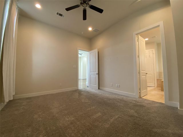 74 N Hutcheson Street, Houston, TX 77003