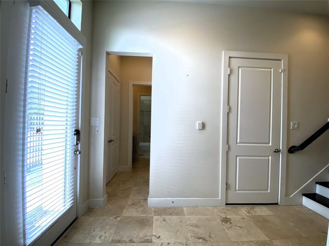 74 N Hutcheson Street, Houston, TX 77003