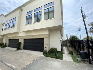 74 N Hutcheson Street, Houston, TX 77003