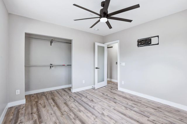 2022 N 40th Street, Phoenix, AZ 85008