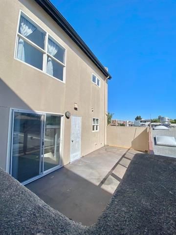 864 Laurel Street A, San Carlos, CA 94070