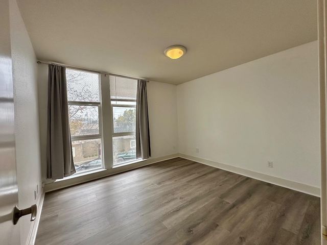 864 Laurel Street A, San Carlos, CA 94070