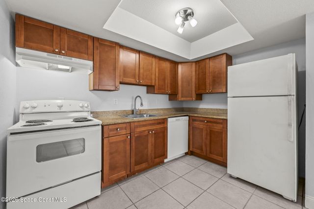 1170 S Patrick Drive 22, Satellite Beach, FL 32937