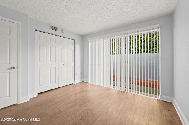 1170 S Patrick Drive 22, Satellite Beach, FL 32937