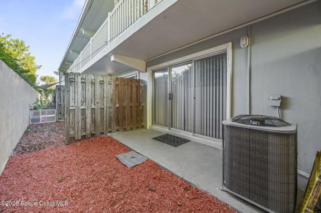 1170 S Patrick Drive 22, Satellite Beach, FL 32937
