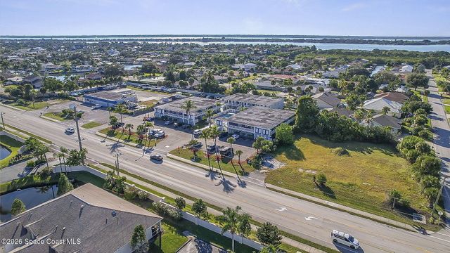 1170 S Patrick Drive 22, Satellite Beach, FL 32937