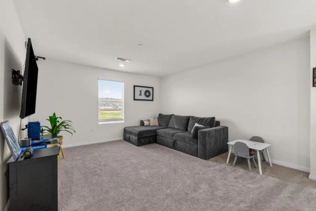 30753 Alister Lane, Winchester, CA 92596