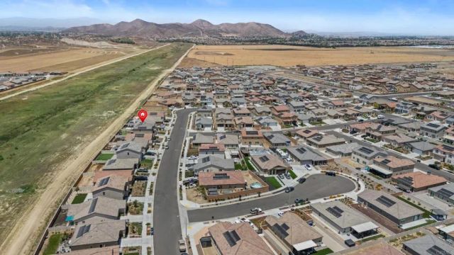 30753 Alister Lane, Winchester, CA 92596