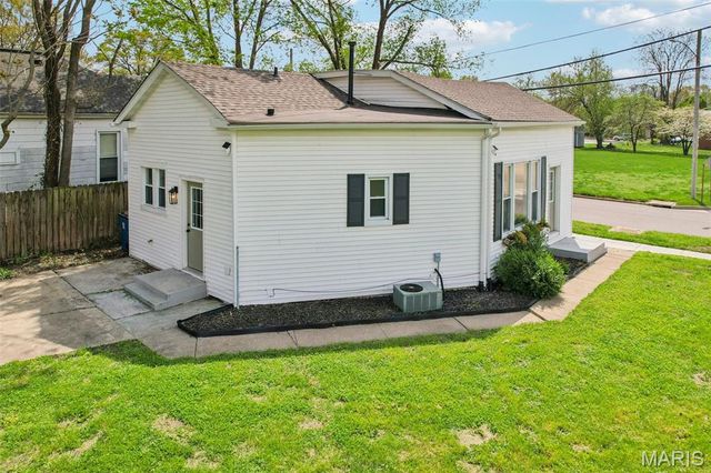 421 Wolf Street, Edwardsville, IL 62025