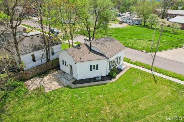 421 Wolf Street, Edwardsville, IL 62025