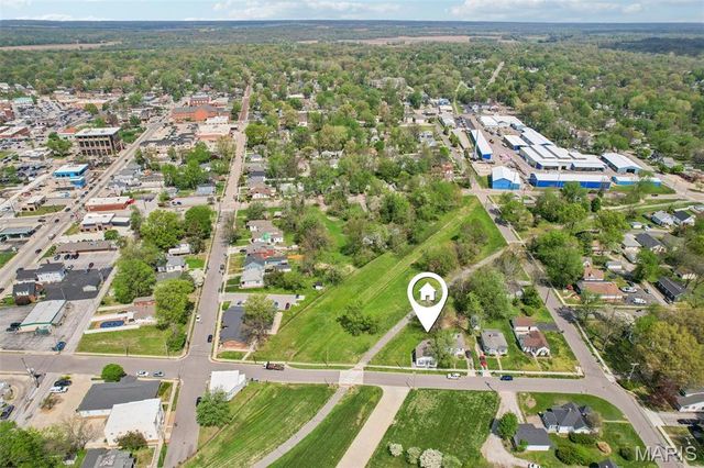 421 Wolf Street, Edwardsville, IL 62025