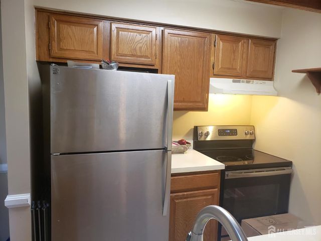 1812 Ravens Crest Drive, Plainsboro, NJ 08536