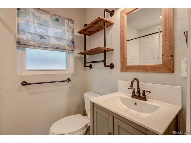 2690 S Gilpin St, Denver, CO 80210