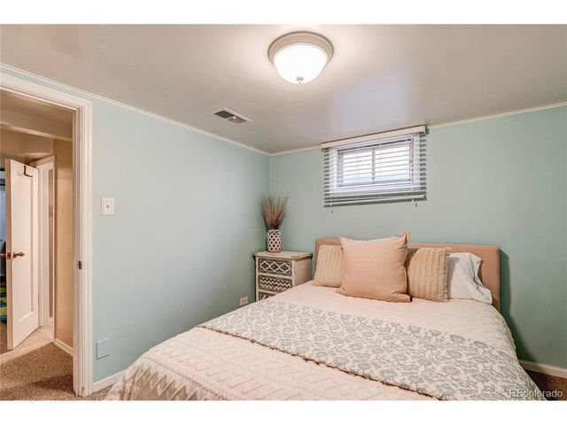 2690 S Gilpin St, Denver, CO 80210