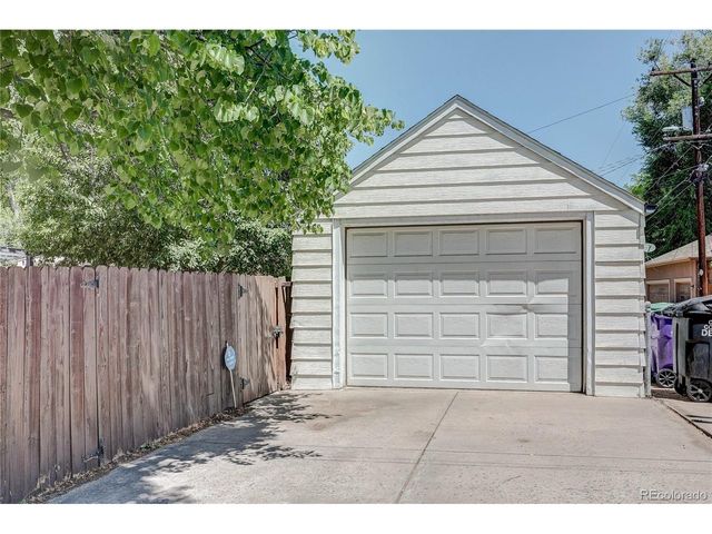 2690 S Gilpin St, Denver, CO 80210