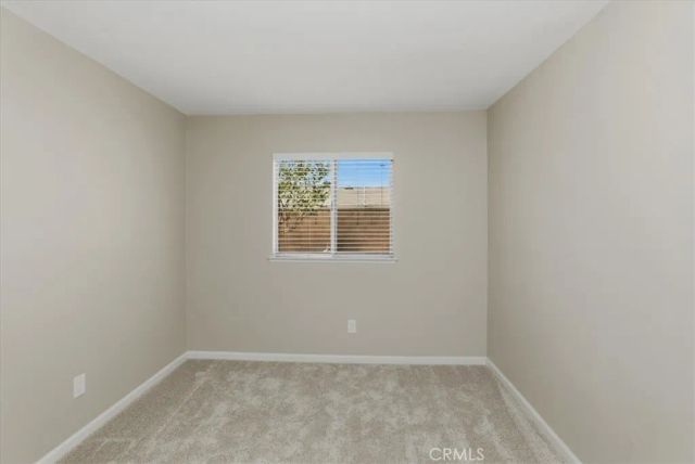 28419 Tonner, Highland, CA 92346