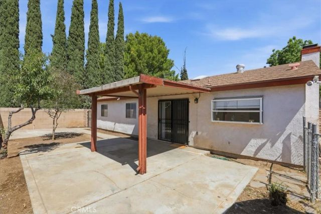 28419 Tonner, Highland, CA 92346