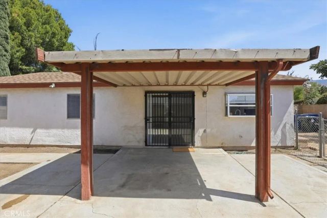 28419 Tonner, Highland, CA 92346