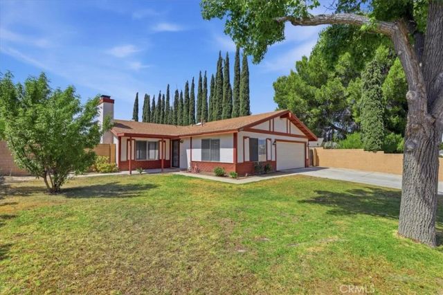 28419 Tonner, Highland, CA 92346
