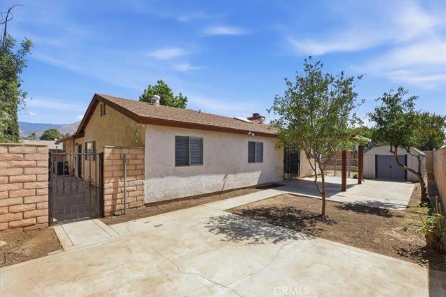 28419 Tonner, Highland, CA 92346