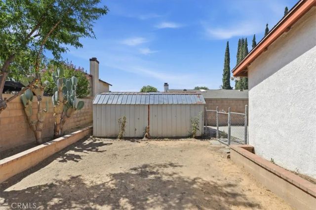 28419 Tonner, Highland, CA 92346