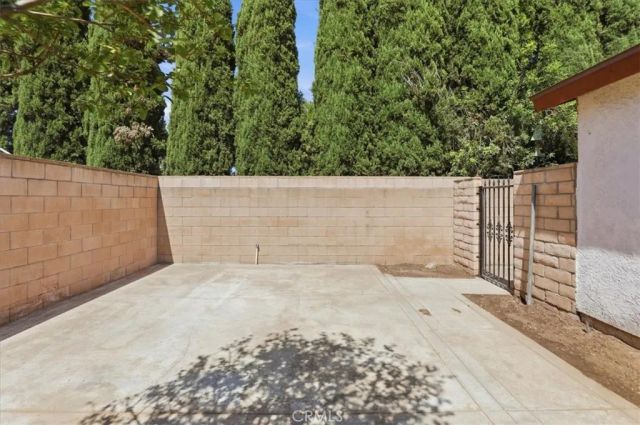 28419 Tonner, Highland, CA 92346