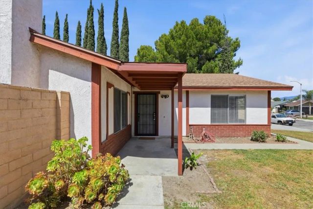 28419 Tonner, Highland, CA 92346